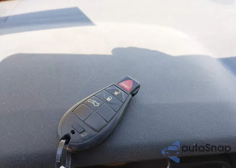 2013 Dodge Challenger Sxt z USA, uszkodzony, nr VIN 2C3CDYAG2DH511453